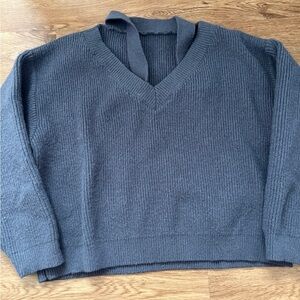 Off The Shoulder Ribbed Sweater Size Small